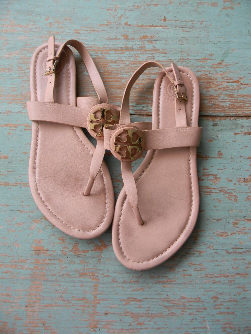 TORY BURCH CLAIRE NUDE/BEIGE LEATHER SANDALS ANKLE STRAP LOGO SZ 8.5